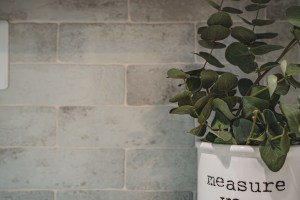 subway backsplash tile