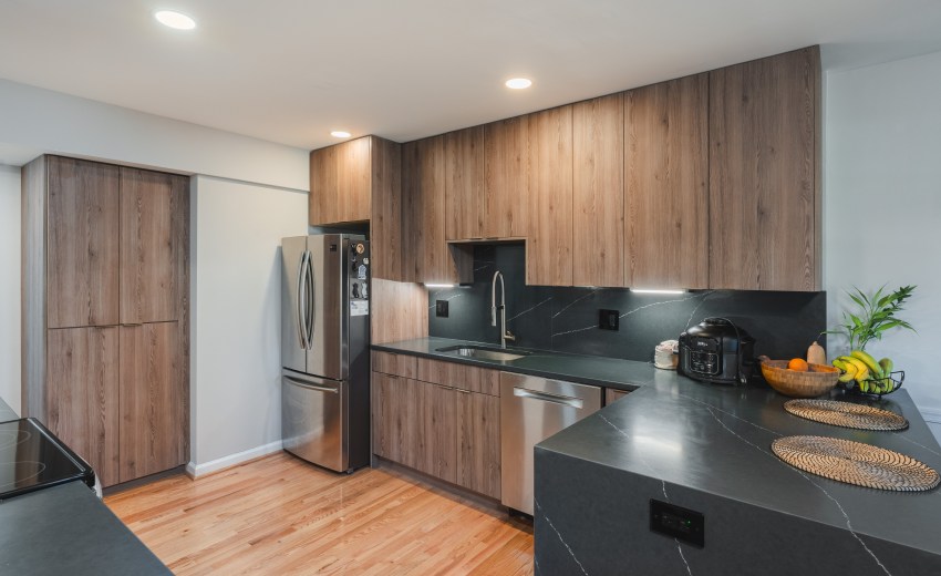 Stunning Contemporary Kitchen Project completed by My Kitchen and Bath Vienna