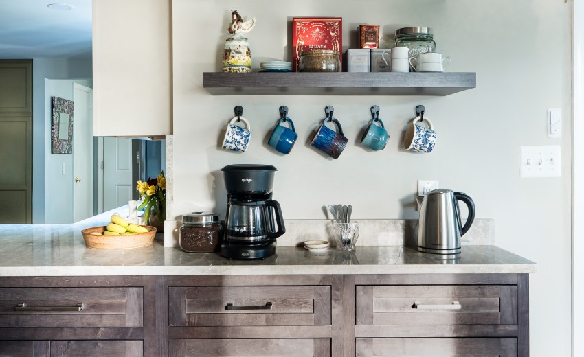 My Kitchen and Bath's recent kitchen remodeling project photos in Vienna, VA - Featuring Taj Mahal Quartzite Countertops and Backsplash