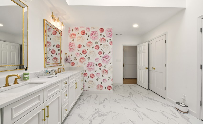 My Kitchen and Bath Alexandria - Master Bath Remodeling Project Completed in Alexandria, Virginia