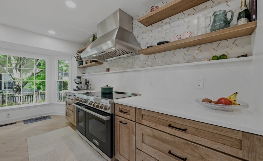 Wolf Range & Hood - Kitchen Remodel in Herndon, VA - My Kitchen and Bath Herndon
